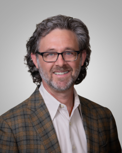 Portrait of Aaron Kromhout, MD