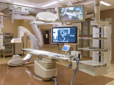 French Hospital Hybrid Surgical Suite