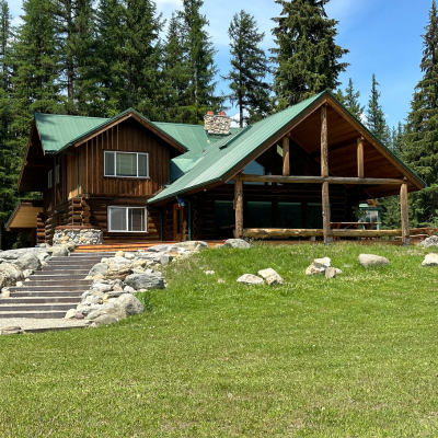 Overdale Lodge in Montana