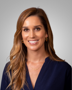 Portrait of Stephanie Ronca Matthews
