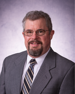 Portrait of Tom Lebens